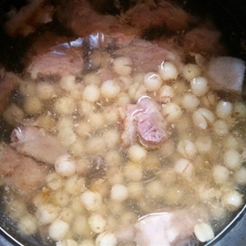 Cháo hạt sen thịt bằm