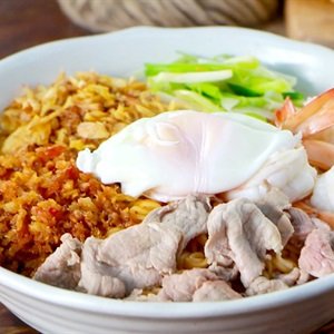 Mì trộn muối ớt