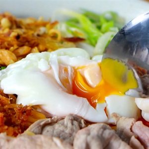 Mì trộn muối ớt