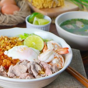 Mì trộn muối ớt