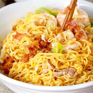 Mì trộn muối ớt