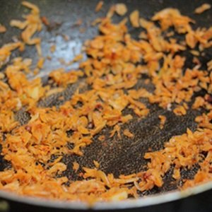 Tép khô rang giòn