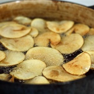 Snack khoai tây chiên giòn rụm