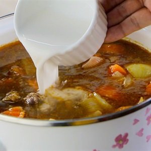 Cách nấu Bò sốt vang - ảnh 3.